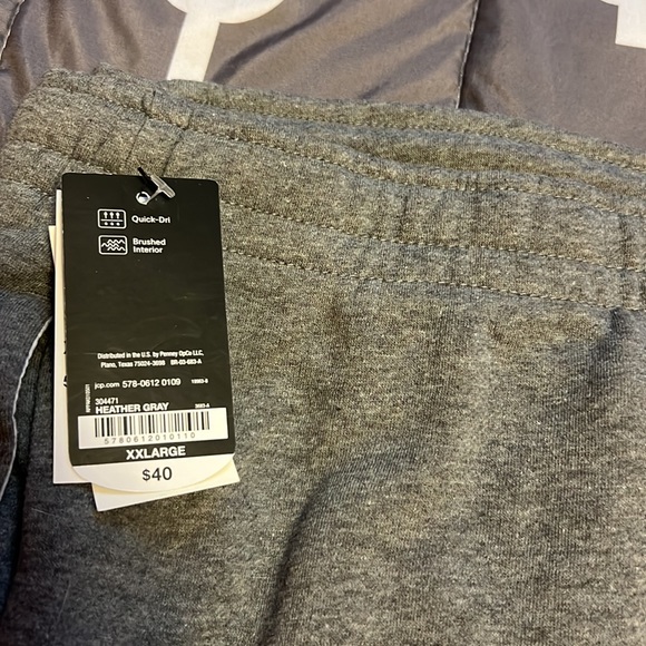 NWT Xersion Sweatpants - Picture 2 of 3
